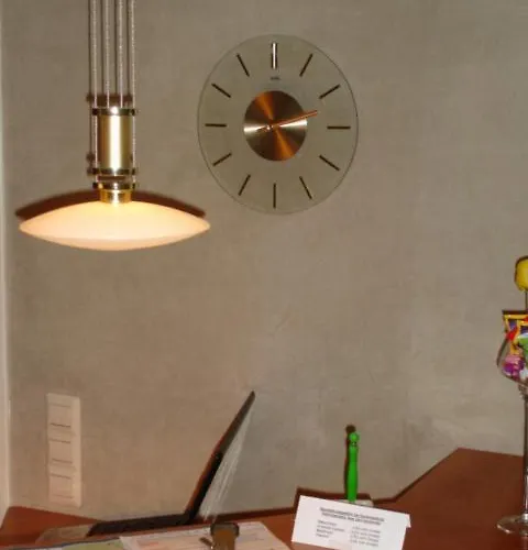 Kurallee מלון 3*